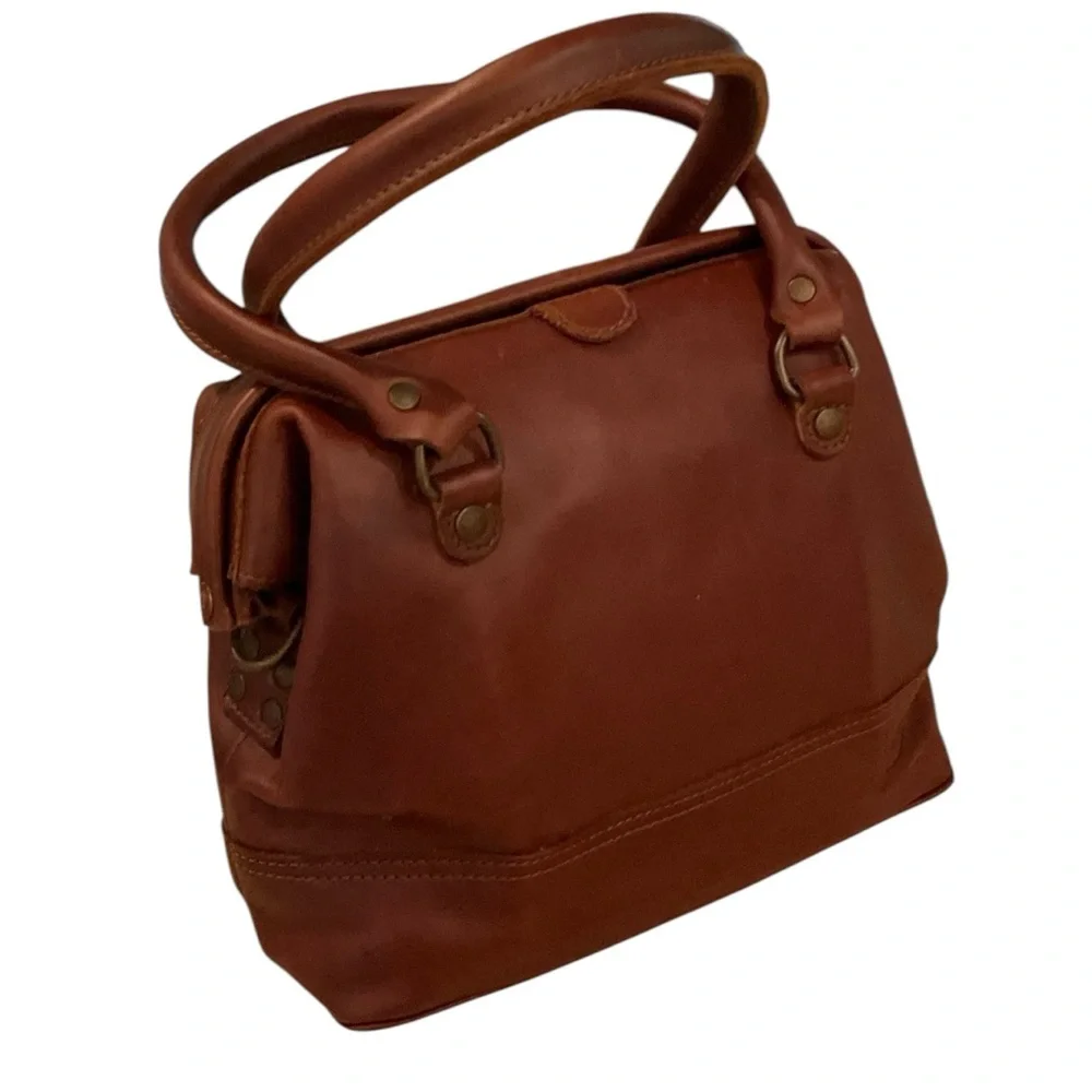 Love 41 Gladstone bag by Saddlebag Leather CO. - Picture 1 of 16